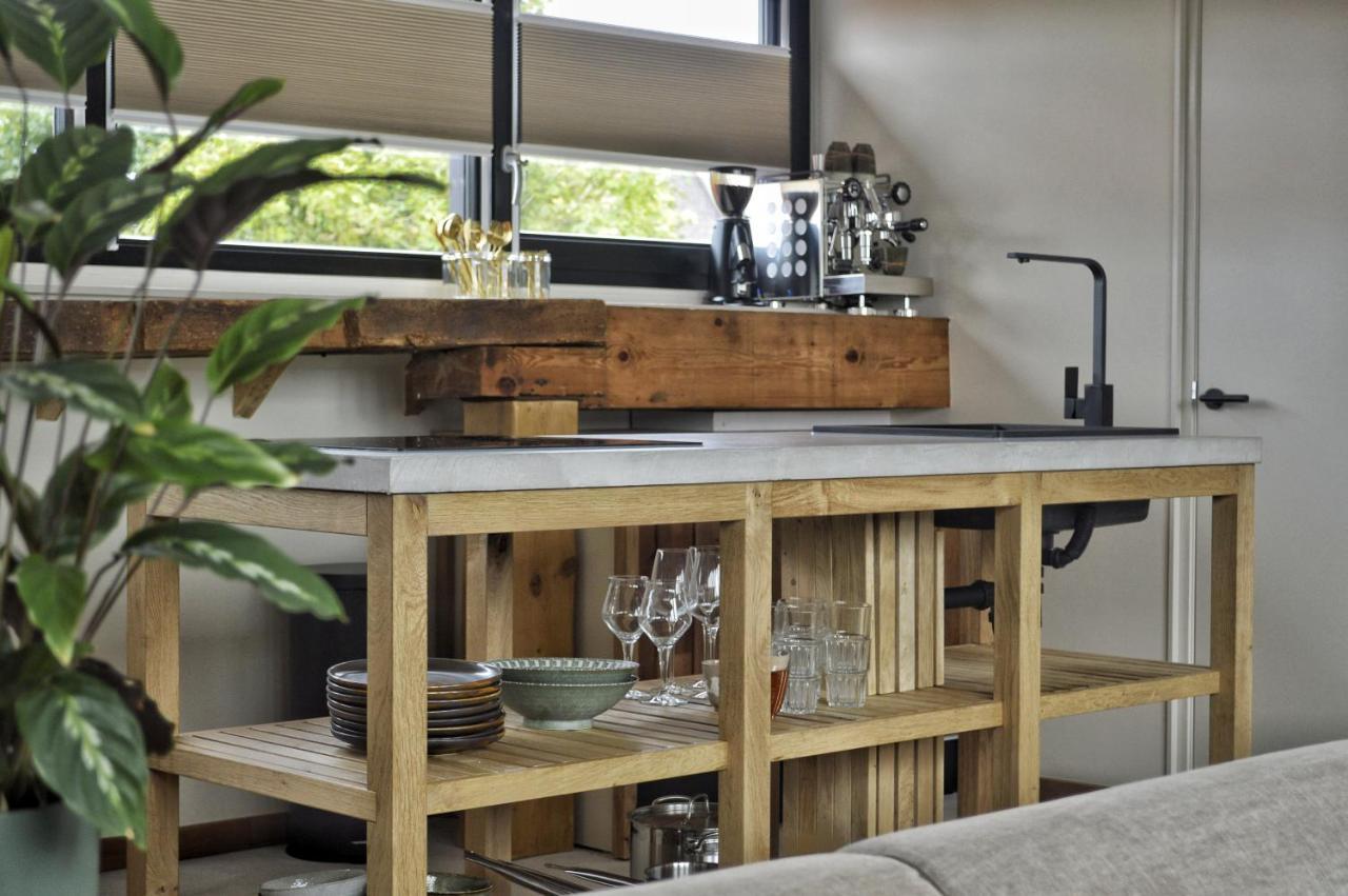 Van Heeckeren Apartments & Suites Buren Buren  Luaran gambar